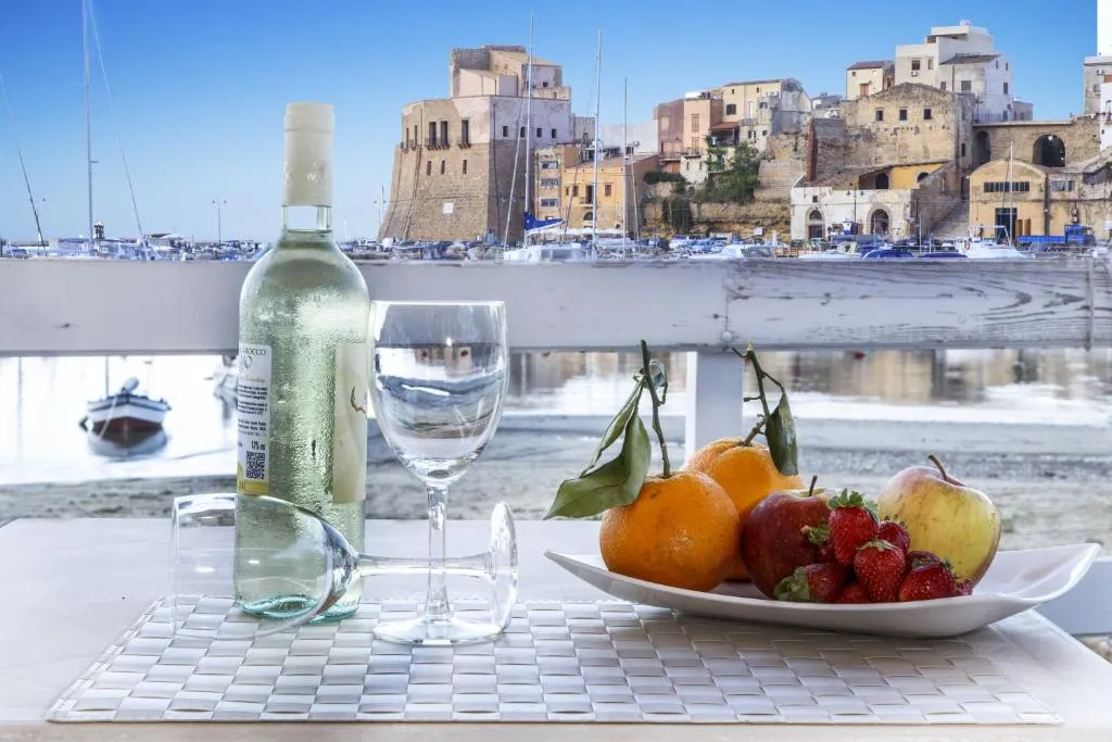 Hotel Cala Marina - Hôtel 3 étoiles, Castellammare del Golfo, Sicily - photo 1