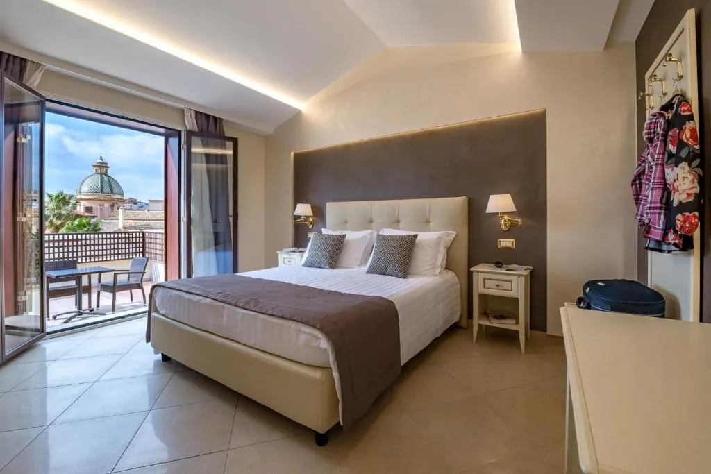 Vittorio Emanuele Hotel - 4-star hotel in Sciacca old town, Sicily - photo 1
