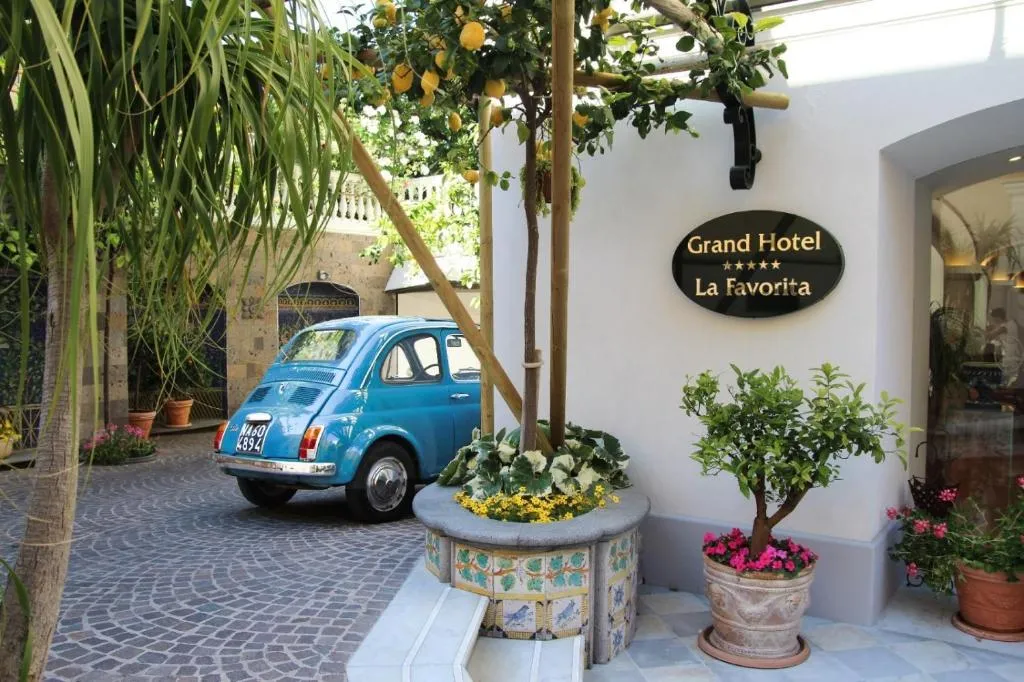 Grand Hotel La Favorita - Hotel de 5 estrelas em , Sorrento - photo 1