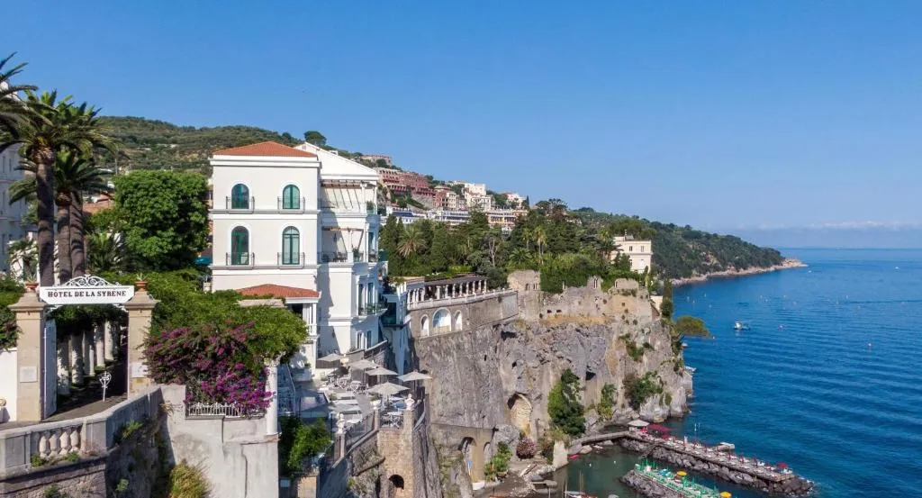 Bellevue Syrene - 5-star hotel in Cliff above Marina Piccola, Sorrento - photo 1