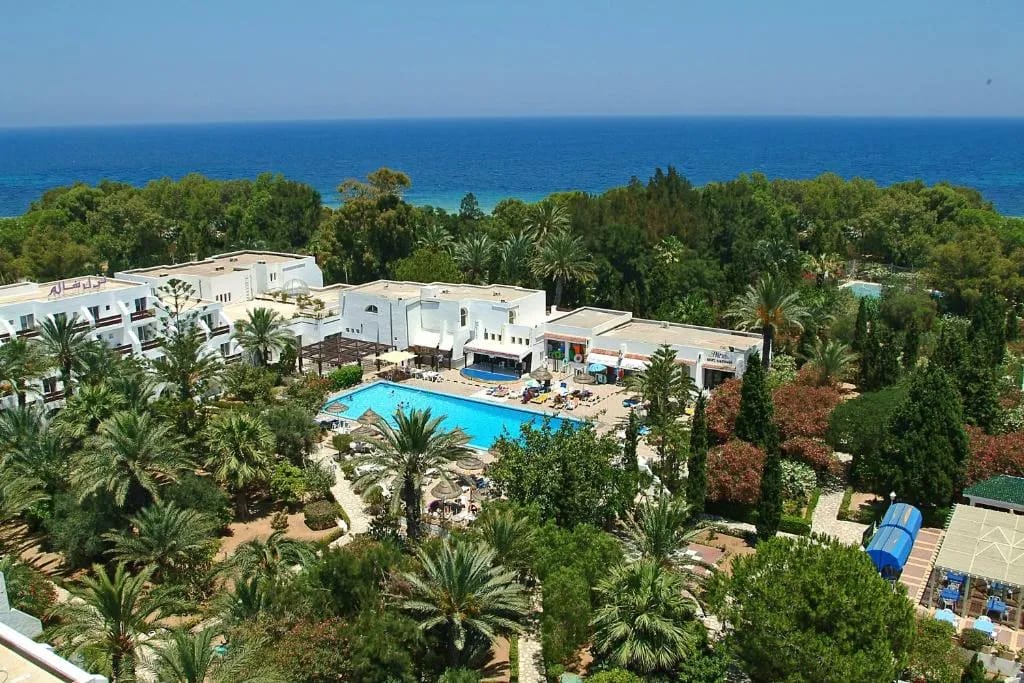 Marhaba Salem - Family Only - 4-star hotel in Boulevard du 14 Janvier, north Boujaafar, Sousse - photo 1