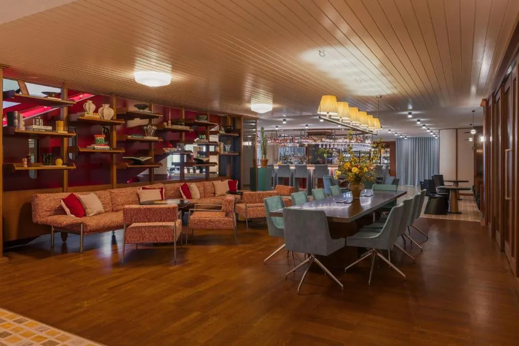 Sheraton Stockholm Hotel - Hotel de 5 estrellas en Norrmalm (City Hall area), Stockholm - photo 1