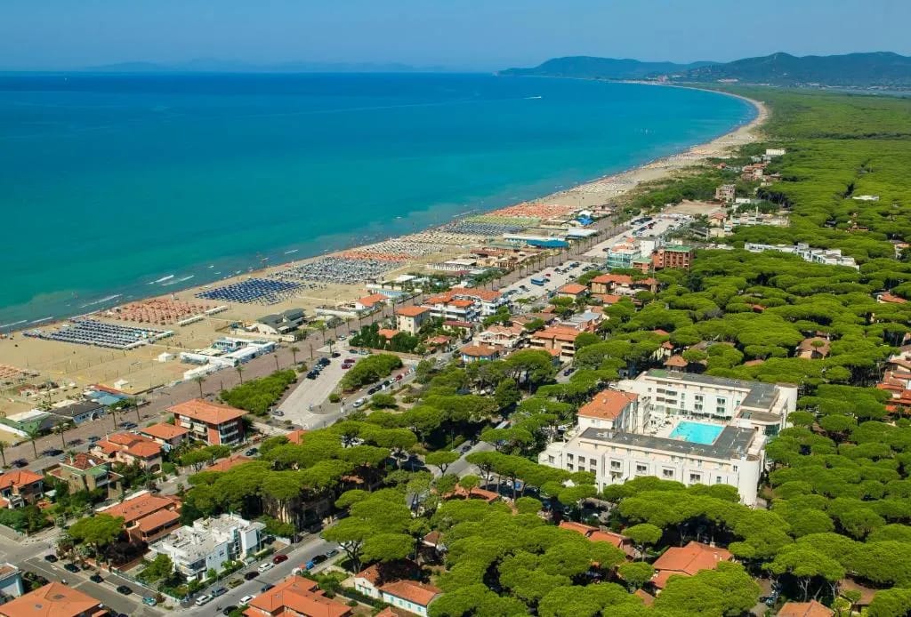Fachada do Hotel Leopoldo II em Marina di Grosseto