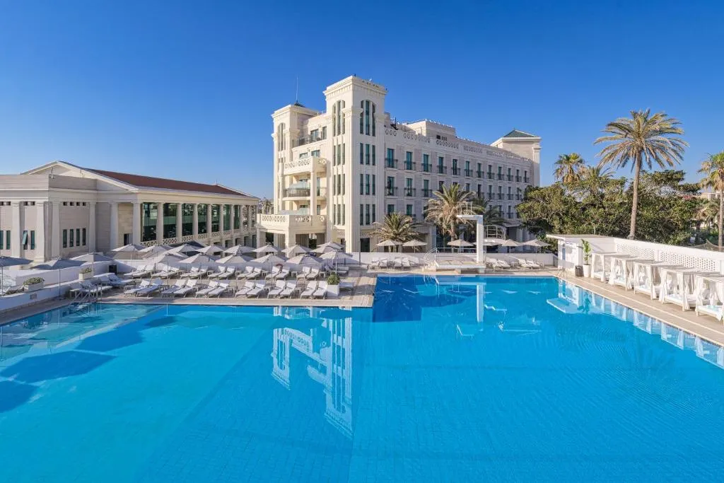 Las Arenas Balneario Resort - Hotel de 5 estrelas em Poblats Maritims, Valencia - photo 1