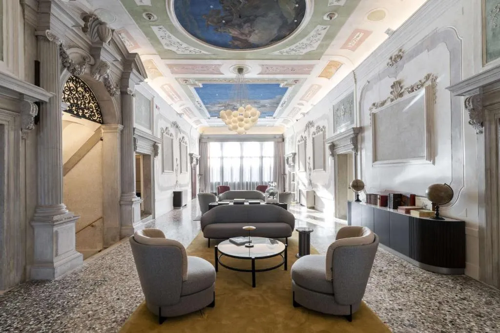 Radisson Collection Palazzo Nani - Hotel de 5 estrellas en Cannaregio, Venice - photo 1