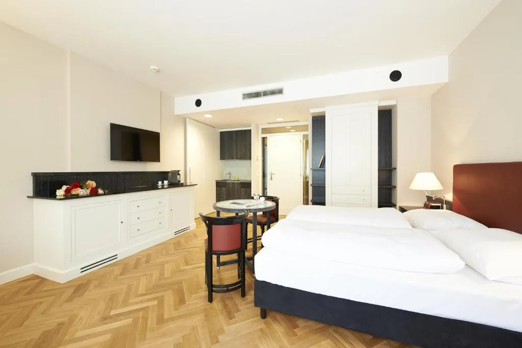 Singerstrasse 21-25 Aparthotel 350m next to St Stephen's Square - Hôtel 4 étoiles, Innere Stadt, Vienna - photo 1