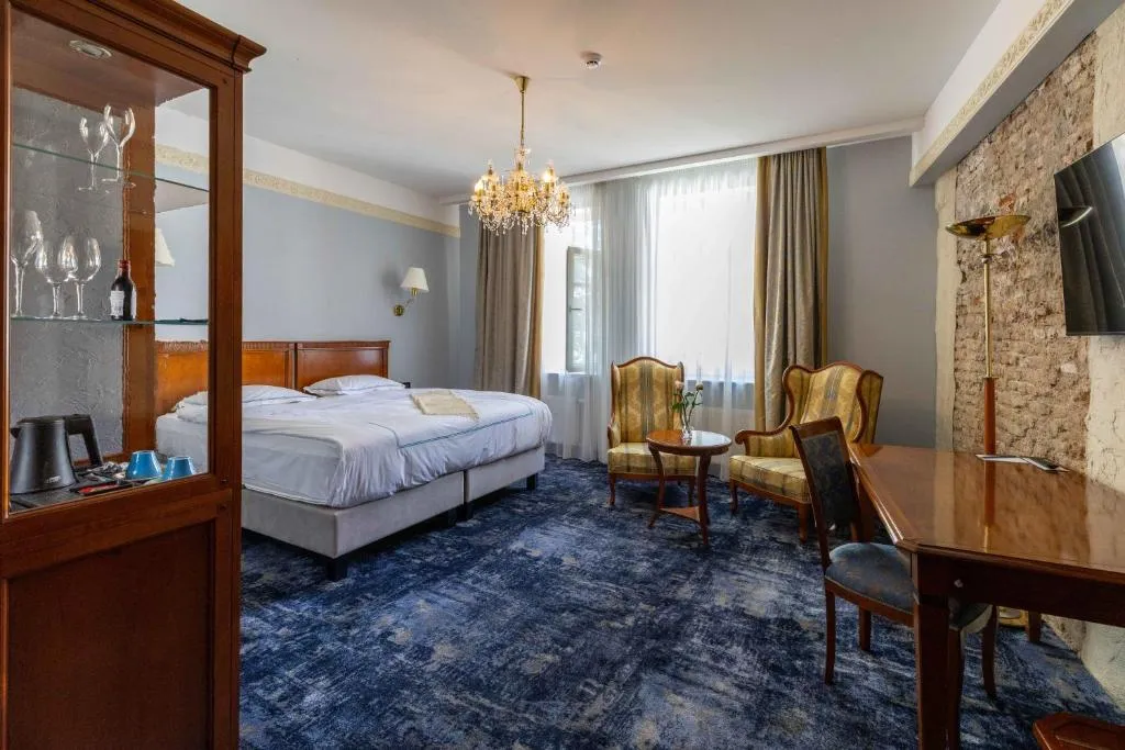 Grotthuss Boutique Hotel Vilnius - Hotel de 4 estrellas en Ligoninės g. 7, Vilnius Old Town, LT-01134 Vilnius, Lithuania, Vilnius - photo 1
