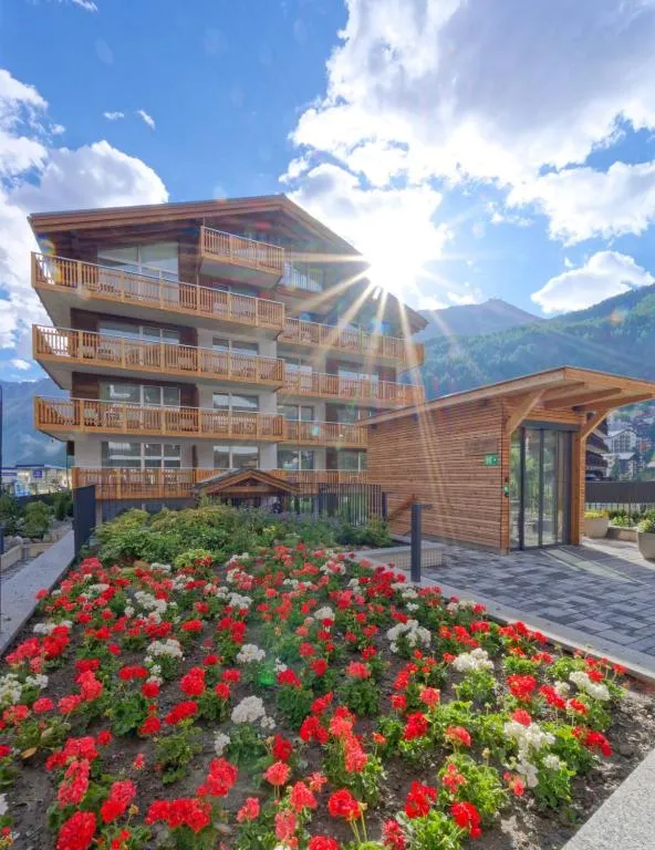 Naco Aparthotel by Arca Spa - 4-star hotel in Spiss / village edge, Zermatt - photo 1