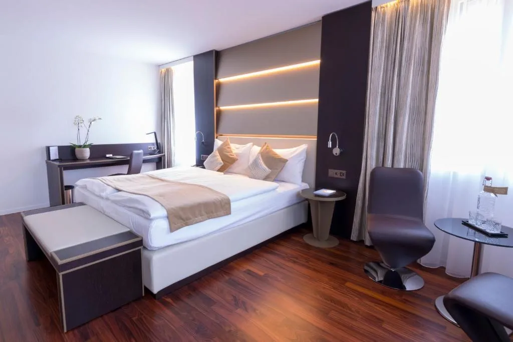 Hotel Krone Unterstrass - 4-star hotel in Unterstrass, Zurich - photo 1