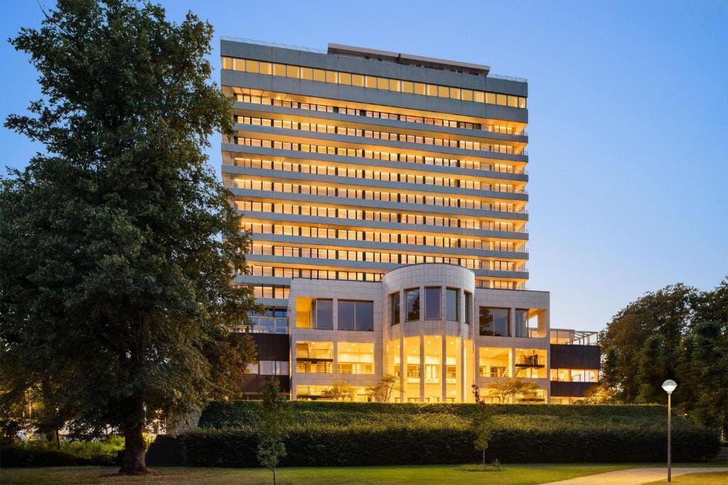 Comwell Hvide Hus Aalborg, Dolce by Wyndham - Hotel de 4 estrellas en Aalborg, Aalborg - photo 1