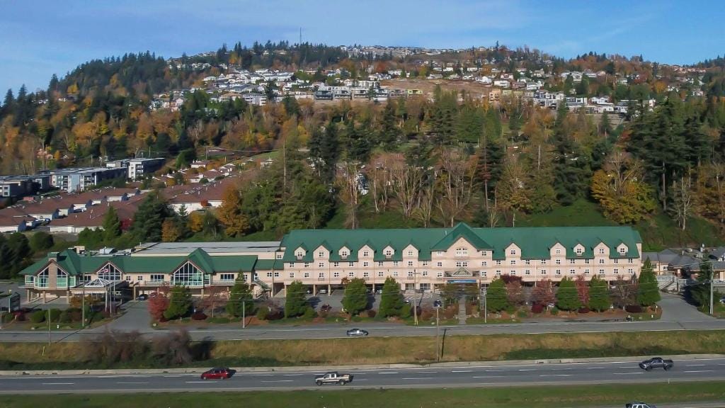 Clarion Hotel & Conference Centre - Hotel de 4 estrellas en Abbotsford, Abbotsford - photo 1