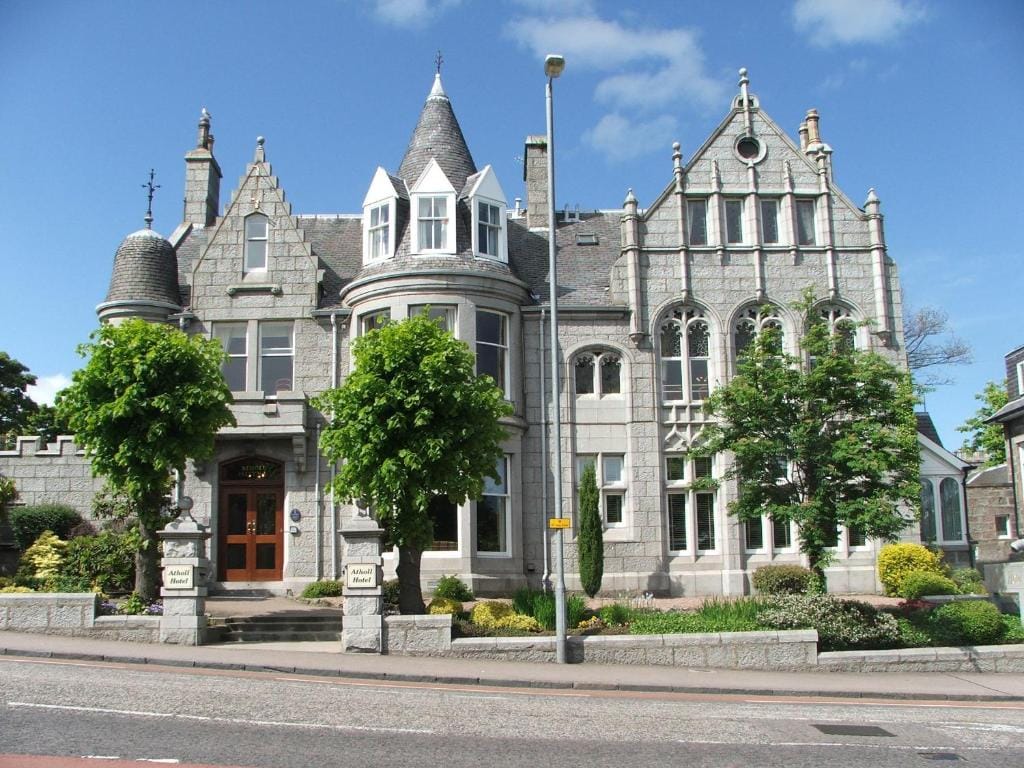 Atholl Hotel - 4-star hotel in Aberdeen, Aberdeen - photo 1