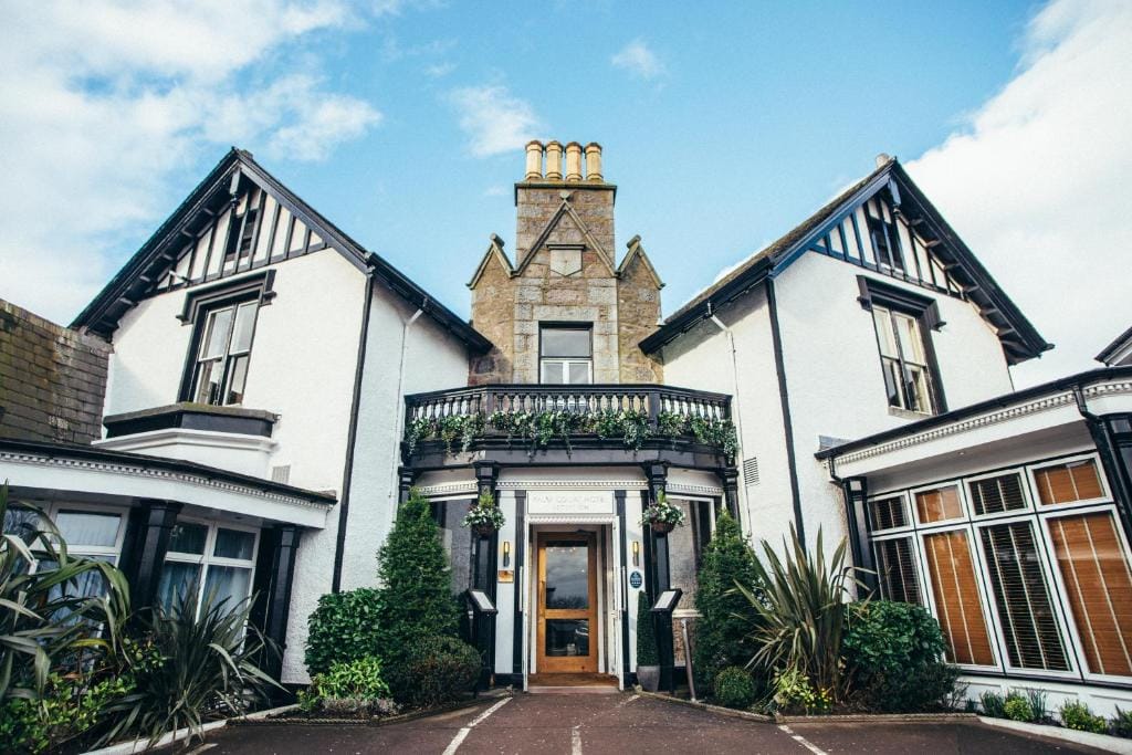 Palm Court Hotel - 4-star hotel in Aberdeen, Aberdeen - photo 1