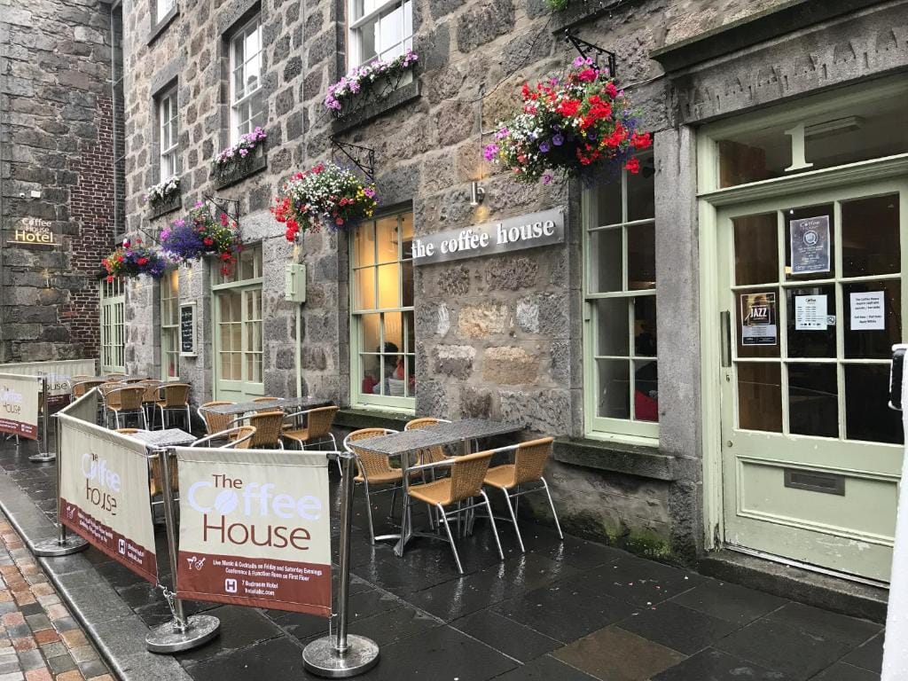 The Coffee House Hotel - 4-star hotel in Aberdeen, Aberdeen - photo 1