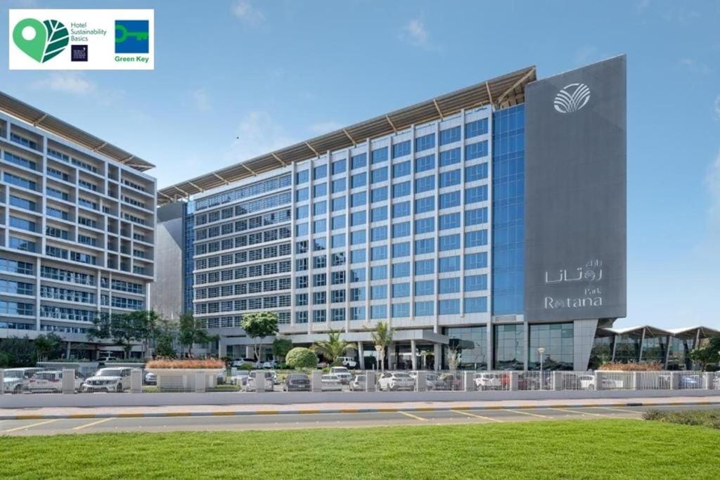 Park Rotana Abu Dhabi - 5-star hotel in Abu Dhabi, Abu Dhabi - photo 1
