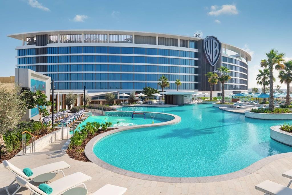 The WB Abu Dhabi, Curio Collection By Hilton - 5-star hotel in Abu Dhabi, Abu Dhabi - photo 1