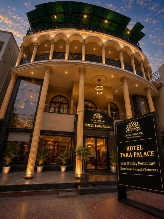 Goyal Hotelirs - Hotel Tara Palace near Tajmahal east gate, Agra - Hôtel 3 étoiles, Agra, Agra - photo 1