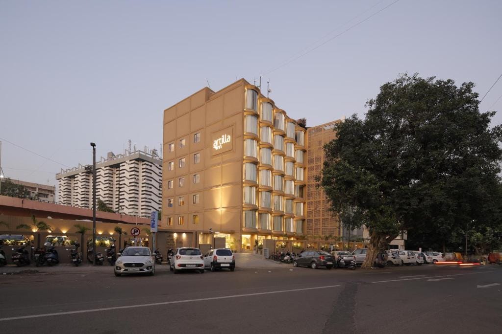 Artilla Inn - 4-star hotel in Ahmedabad, Ahmedabad - photo 1