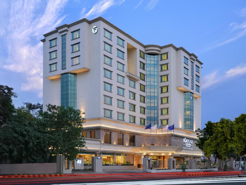 Fortune Landmark, Ahmedabad - Member ITC Hotels' Group - 5-star hotel in Ahmedabad, Ahmedabad - photo 1