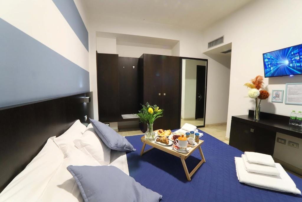 Albergo Cantiani - 3-star hotel in Ancona, Ancona - photo 1