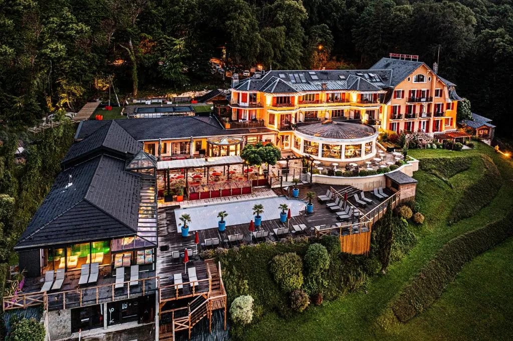 Les Trésoms Lake and Spa Resort - 4-star hotel in Le Semnoz hillside, Annecy - photo 1