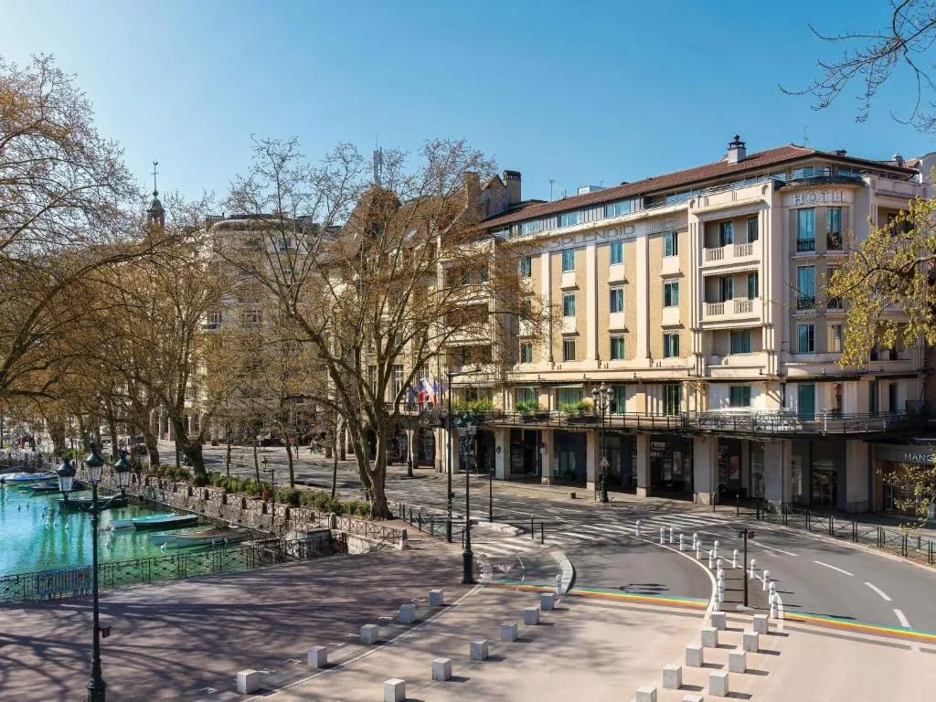 Le Splendid Hotel Lac D'Annecy - Handwritten Collection - 4-star hotel in Lakefront (central), Annecy - photo 1
