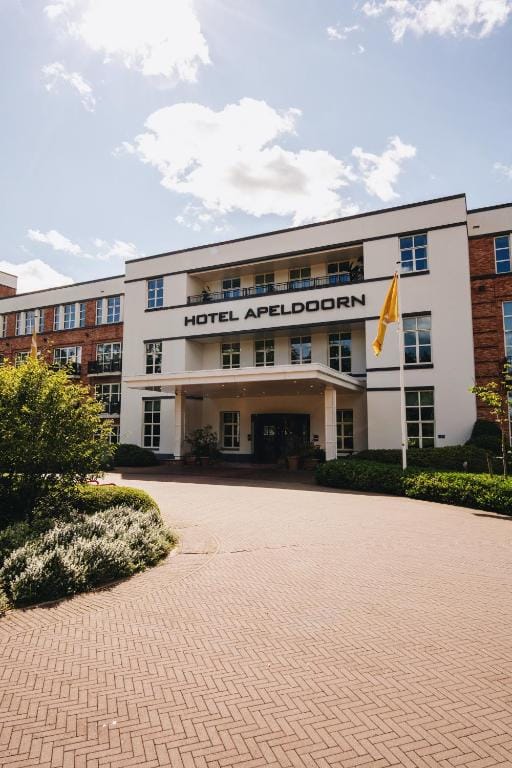 Van der Valk Hotel Apeldoorn - 4-star hotel in Apeldoorn, Apeldoorn - photo 1
