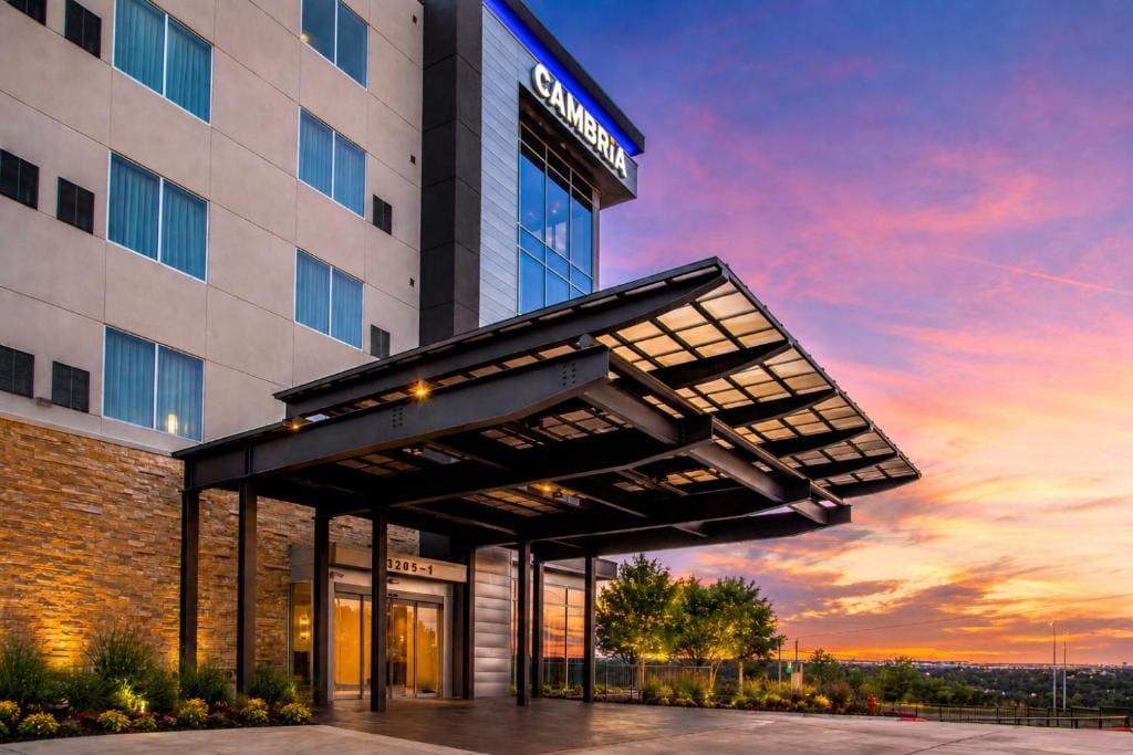 Cambria Hotel Austin Uptown near the Domain - 5-star hotel in Austin, Austin - photo 1