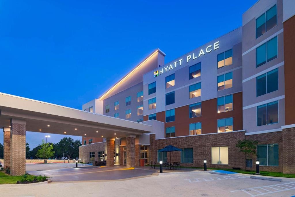Hyatt Place Austin Lake Travis/Four Points - 3-star hotel in Austin, Austin - photo 1