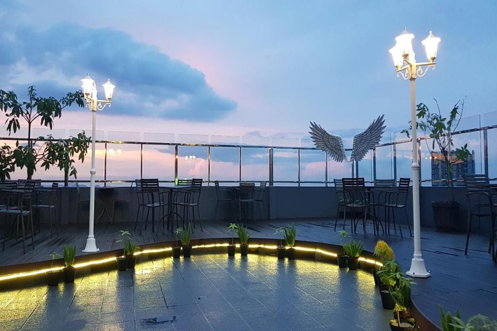 Aston Lampung City Hotel - 3-star hotel in Bandar Lampung, Bandar Lampung - photo 1