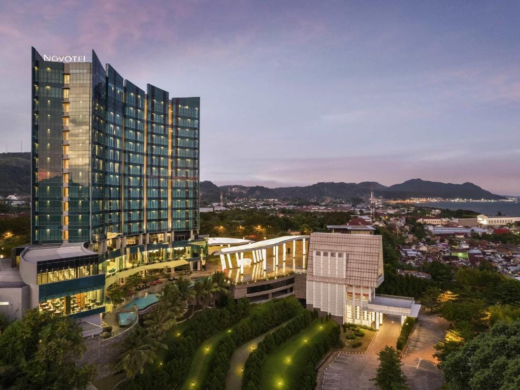 Novotel Lampung - 4-star hotel in Bandar Lampung, Bandar Lampung - photo 1