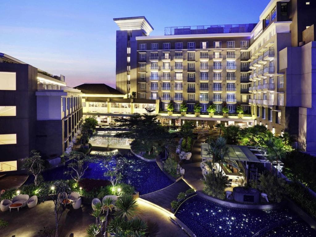 Grand Mercure Bandung Setiabudi - 5-star hotel in Bandung, Bandung - photo 1