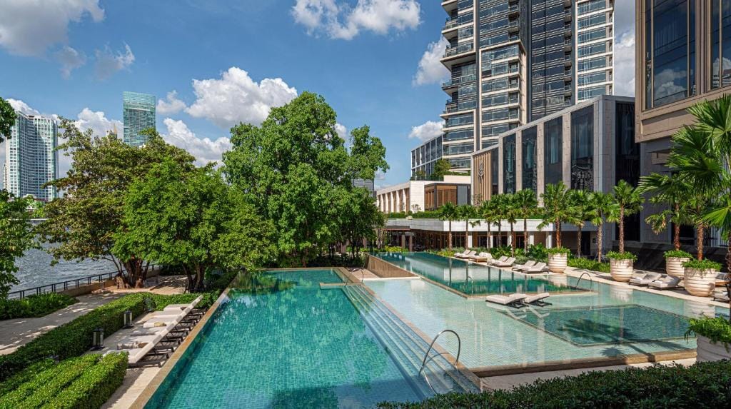 Four Seasons Hotel Bangkok at Chao Phraya River - 5-star hotel in Bangkok, Bangkok - photo 1