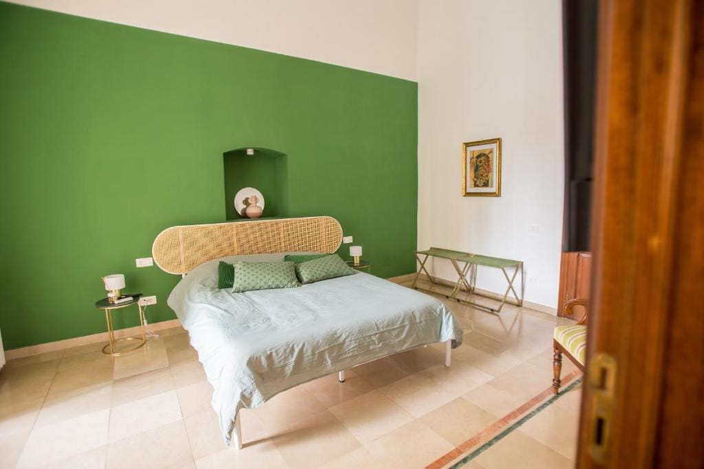 Suite 175 - Hotel de null estrellas en Bari, Bari - photo 1