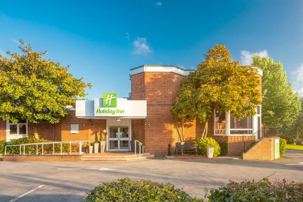 Holiday Inn Basingstoke by IHG - 4-star hotel in Basingstoke, Basingstoke - photo 1
