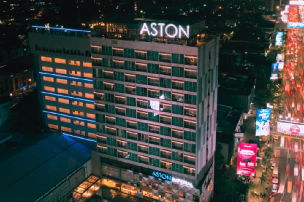 Aston Imperial Bekasi Hotel & Conference Center - 4-star hotel in Bekasi, Bekasi - photo 1