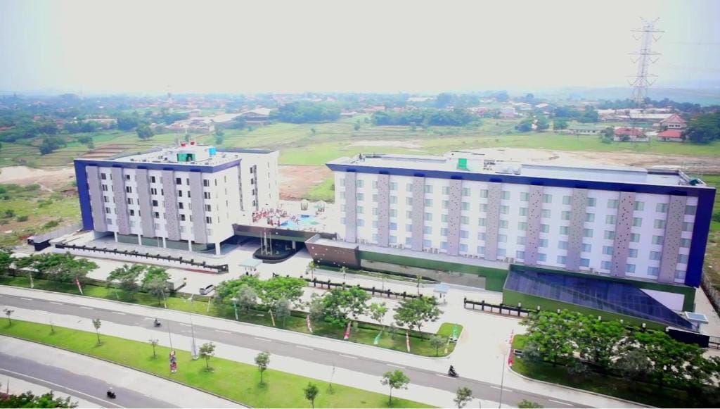 Sakura Park Hotel & Residence - 4-star hotel in Bekasi, Bekasi - photo 1