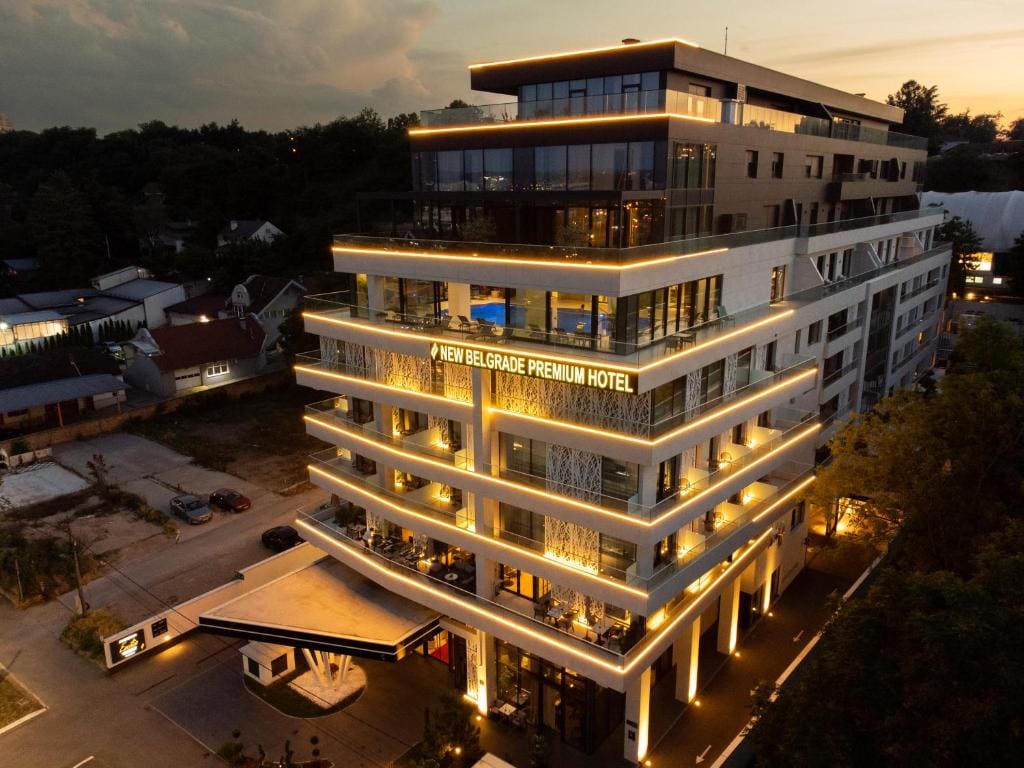 New Belgrade Premium Hotel - 4-star hotel in Belgrade, Belgrade - photo 1
