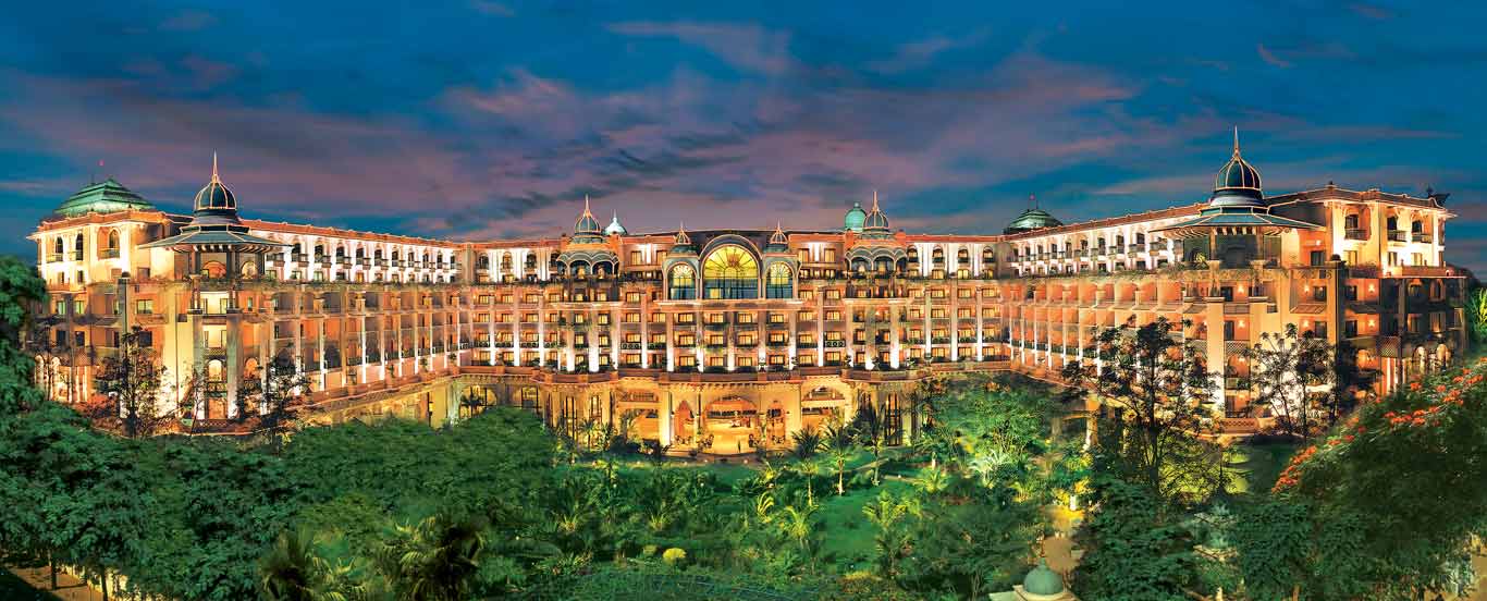 The Leela Palace Bengaluru - Garden City's Only Modern Palace Hotel - Hôtel 5 étoiles, Bengaluru, Bengaluru - photo 1