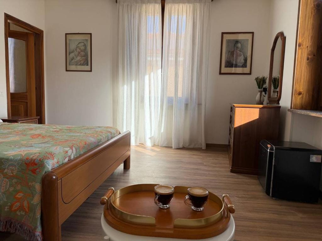 "The moment" Central Self Check in Apartments for Groups & Late Arrivals - null-star hotel in Bergamo, Bergamo - photo 1