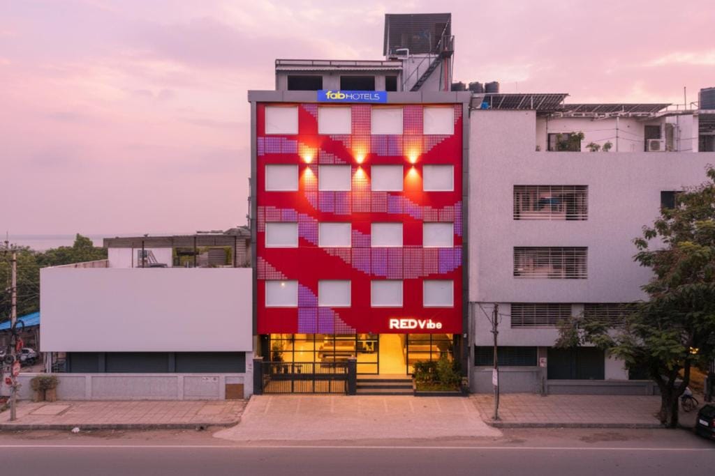FabHotel Red Vibe - null-star hotel in Bhopal, Bhopal - photo 1