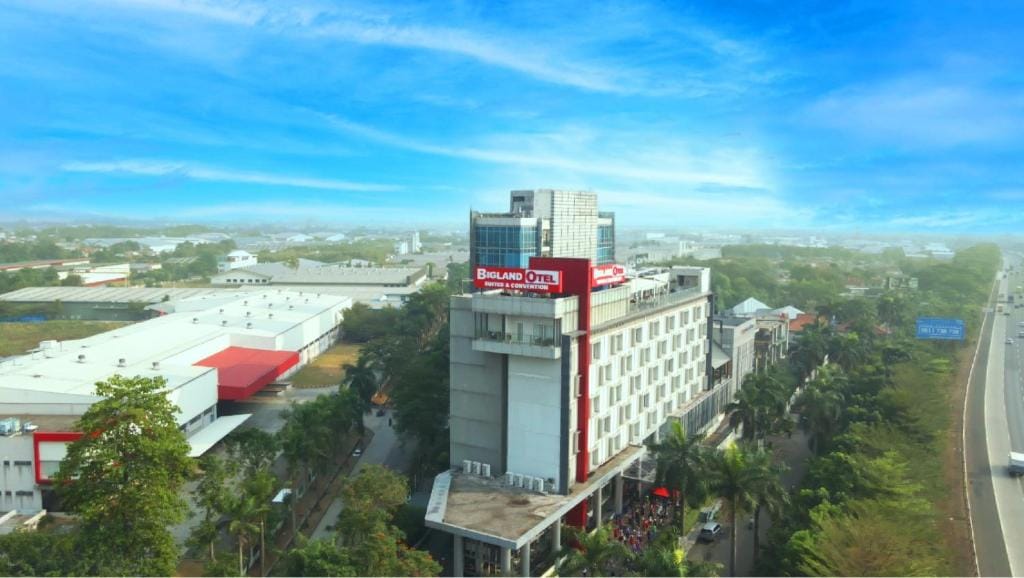 Bigland Hotel & Convention Sentul - 4-star hotel in Bogor, Bogor