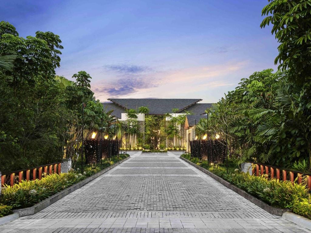 Pullman Ciawi Vimala Hills Resort - 5-star hotel in Bogor, Bogor