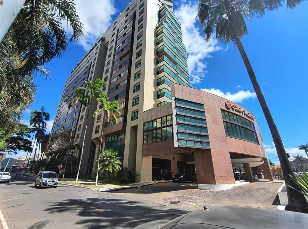 Flat particular com varanda, garagem e wi-fi no Hotel Grand Mercure - 4-star hotel in Brasilia, Brasília - photo 1
