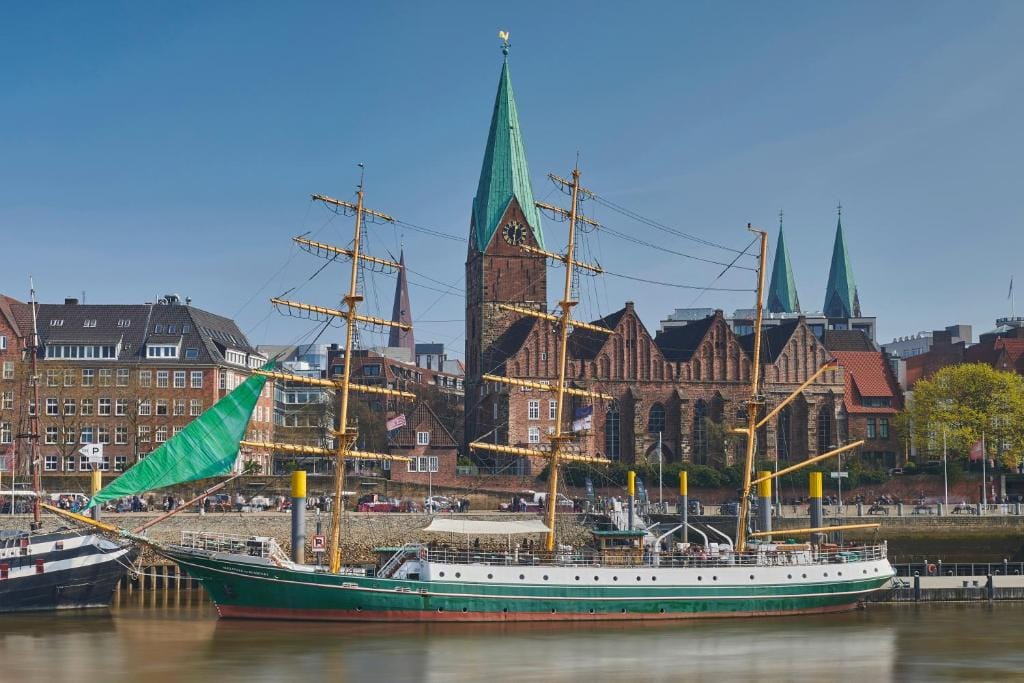 Alexander von Humboldt - Das Schiff - null-star hotel in Bremen, Bremen - photo 1