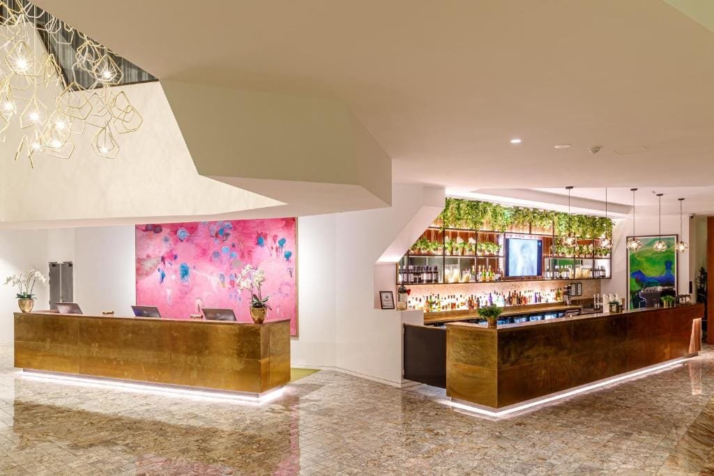 Eatons Hill Hotel - 4-star hotel in Brisbane, Brisbane - photo 1