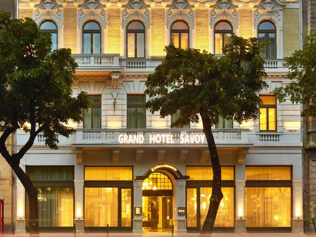 EST Grand Hotel Savoy - 4-star hotel in District IX (Ferencváros), Budapest - photo 1