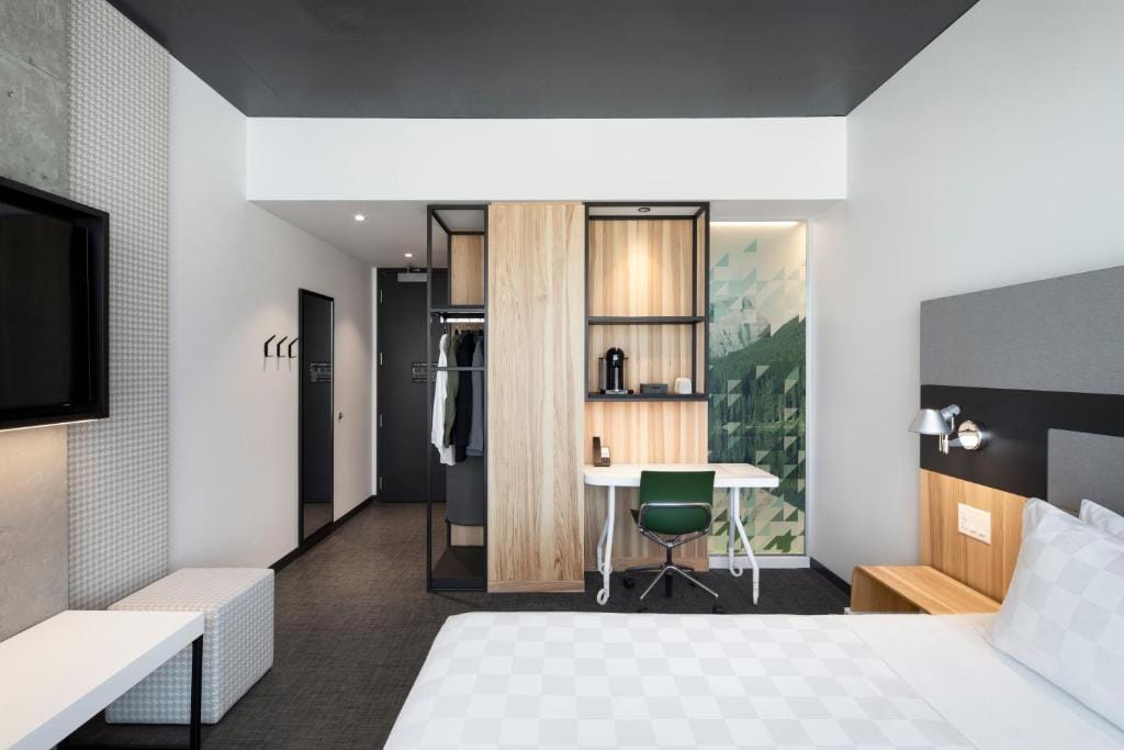 Alt Hotel Calgary University District - 3-star hotel in Calgary, Calgary - photo 1
