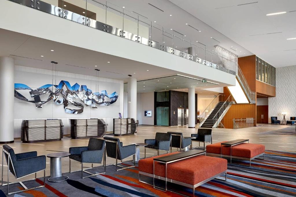 Calgary Airport Marriott In-Terminal Hotel - 4-star hotel in Calgary, Calgary - photo 1