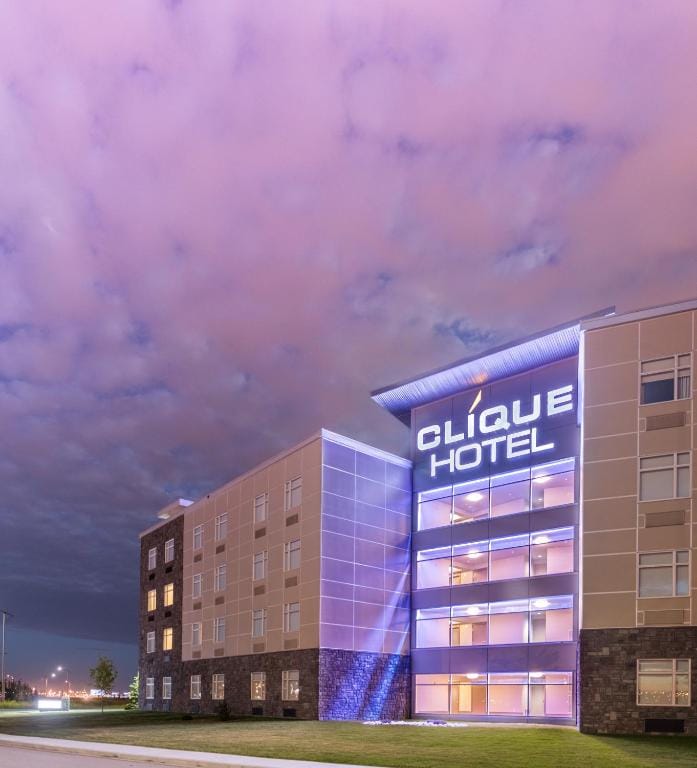 Hotel Clique Calgary Airport - 4-star hotel in Calgary, Calgary - photo 1